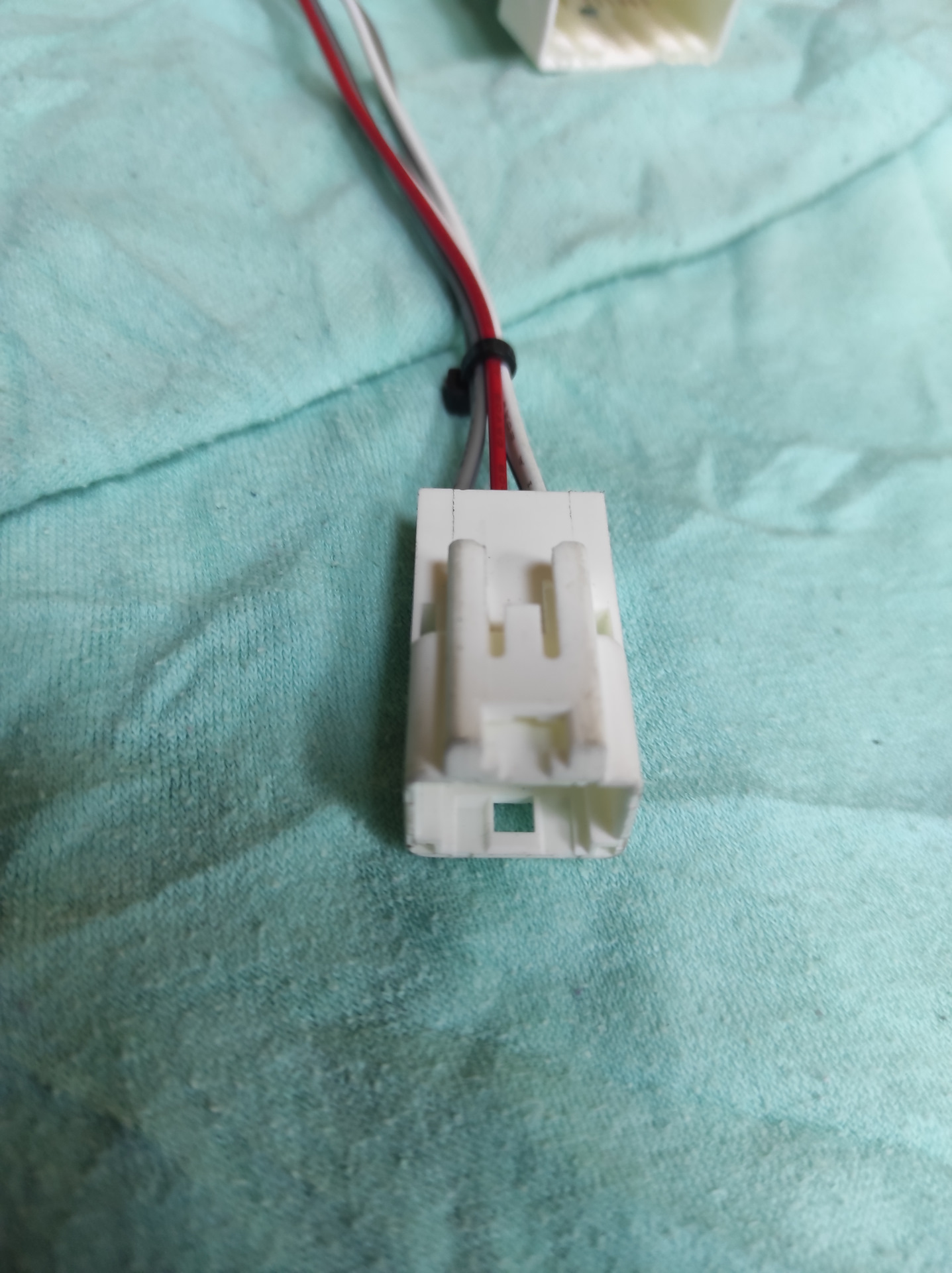 Установка китайской Android магнитолы вместо штатной с BOSE Ч.1 ...