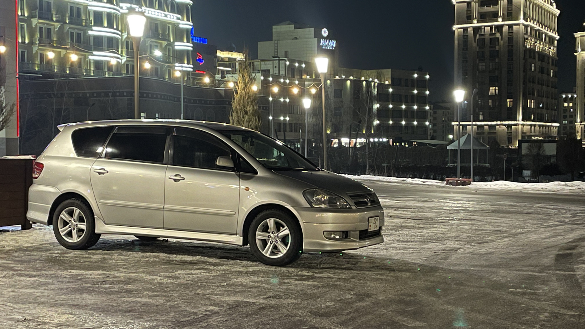 Toyota Ipsum (21) 2.4 бензиновый 2003 | «Lorem KGZ🇰🇬» на DRIVE2