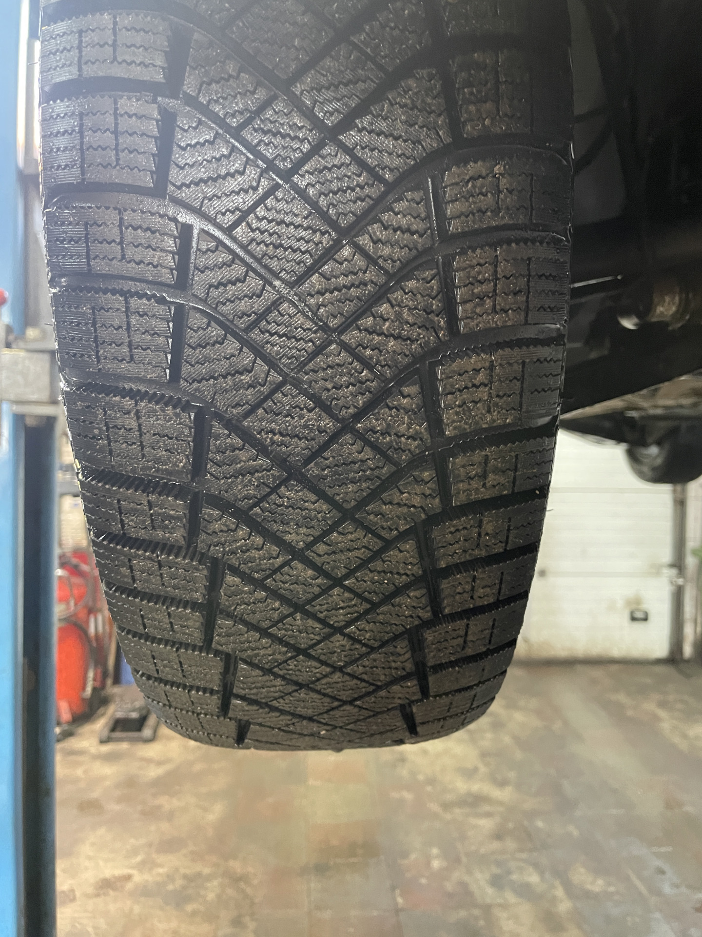 Переобулся на лето и небольшой отзыв о резине: Pirelli Ice Zero ...