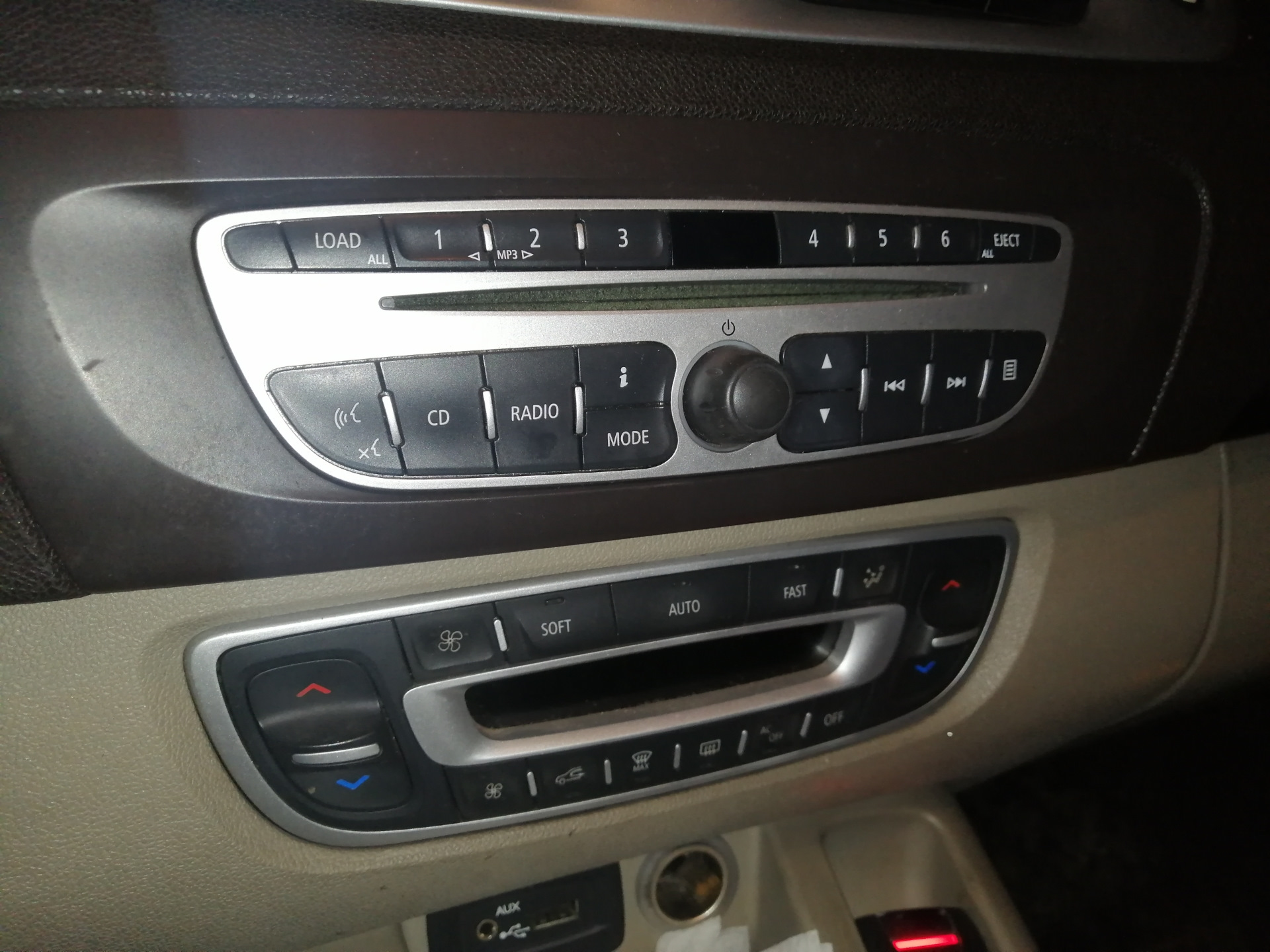 Магнитола и Bluetooth — Renault Grand Scenic III, 1,5 л, 2009 года ...