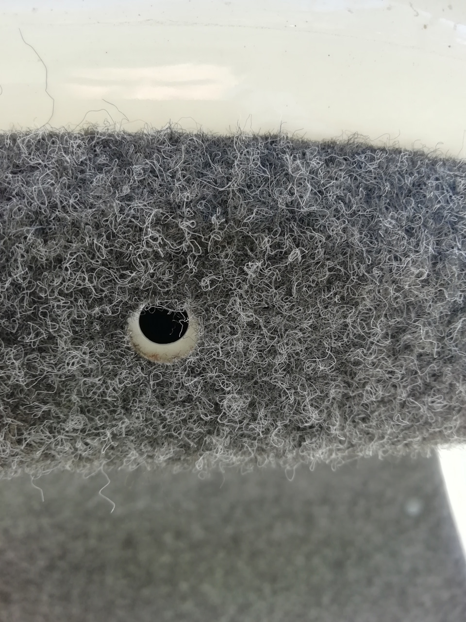 wQAAAgKnI A 960 Как открыть багажник на рапиде