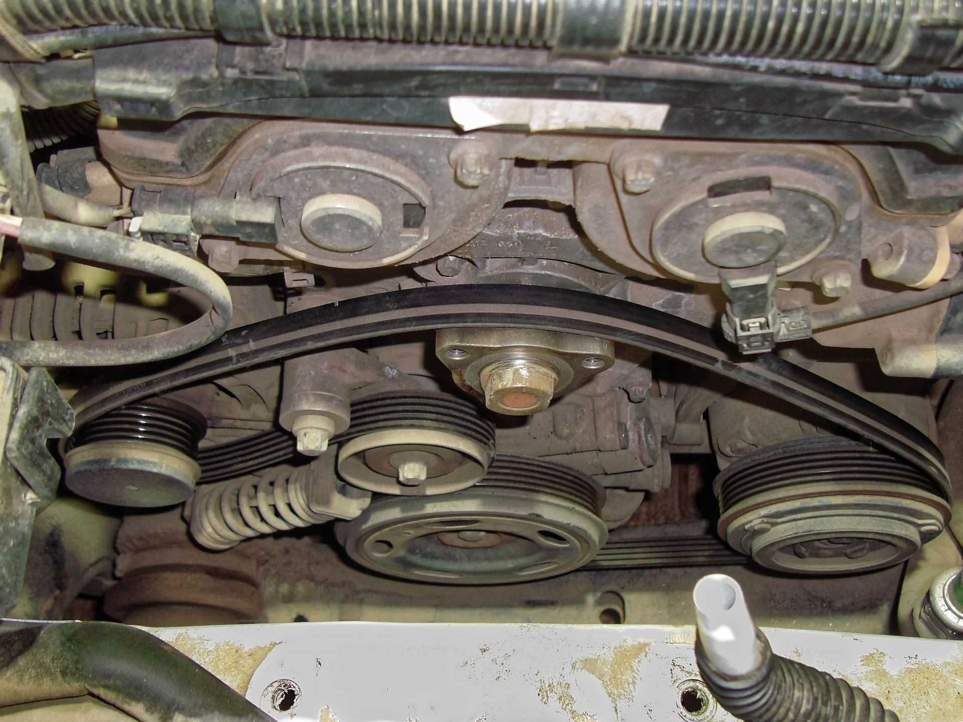 опель мерива замена помпы. 5 дизель. потекла помпа хендай акцент. замена помпы на опель астра н 1. помпа на опель мерива б 1.