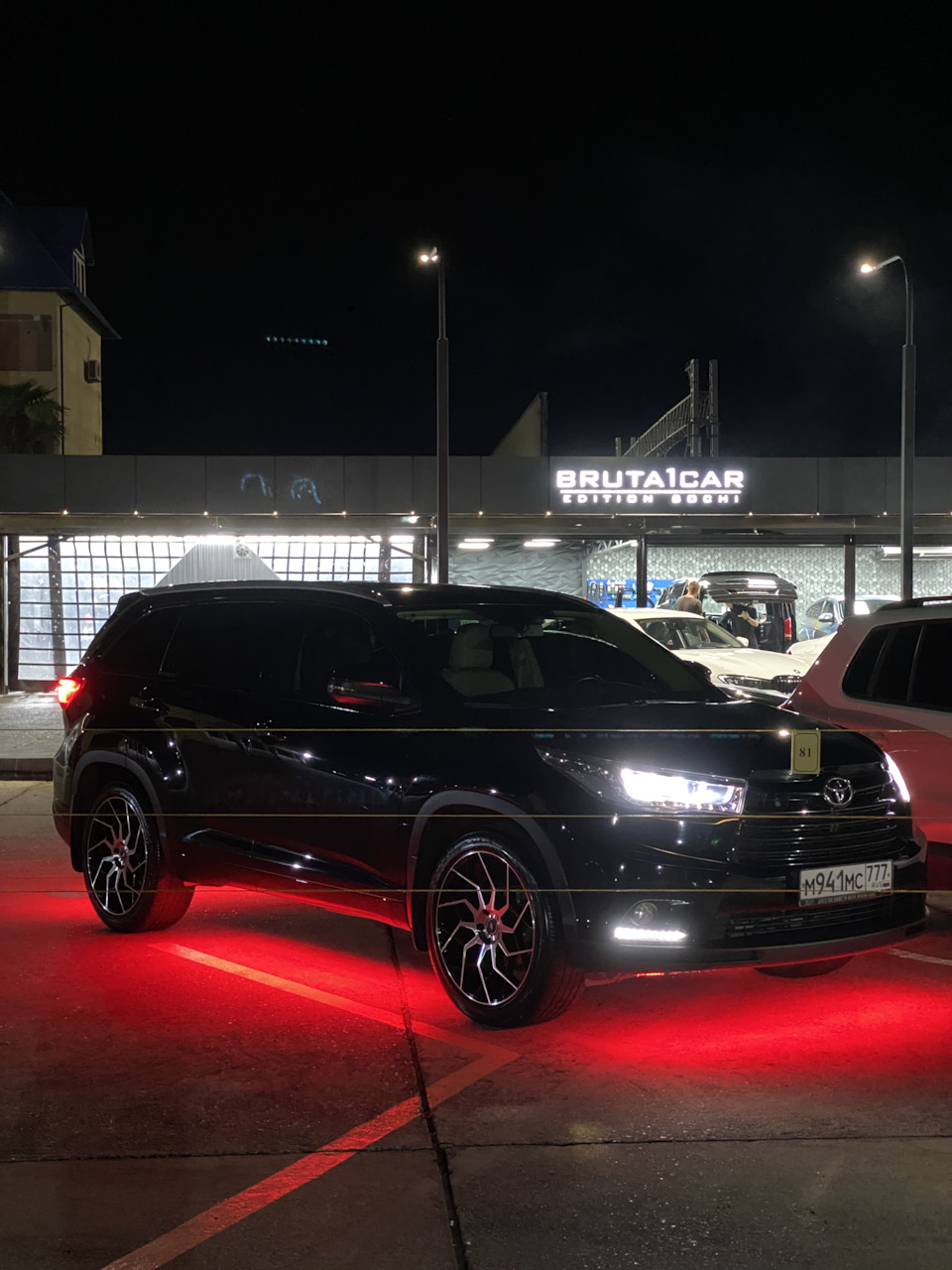 Фото тюнинг toyota highlander