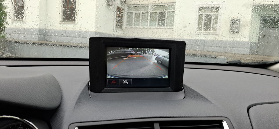 В авто — Opel Mokka (1G)