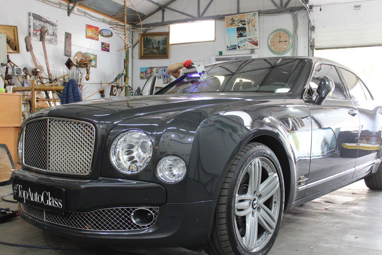 Ремонт Скола и Трещин Bentley Mulsanne — Автостекла TopAutoGlass на DRIVE2