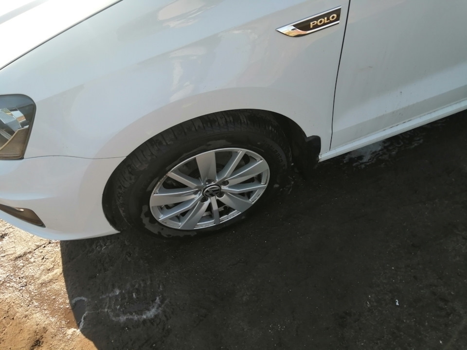 #292 . Пирелли на месте — Volkswagen Polo Sedan, 1,6 л, 2019 года ...