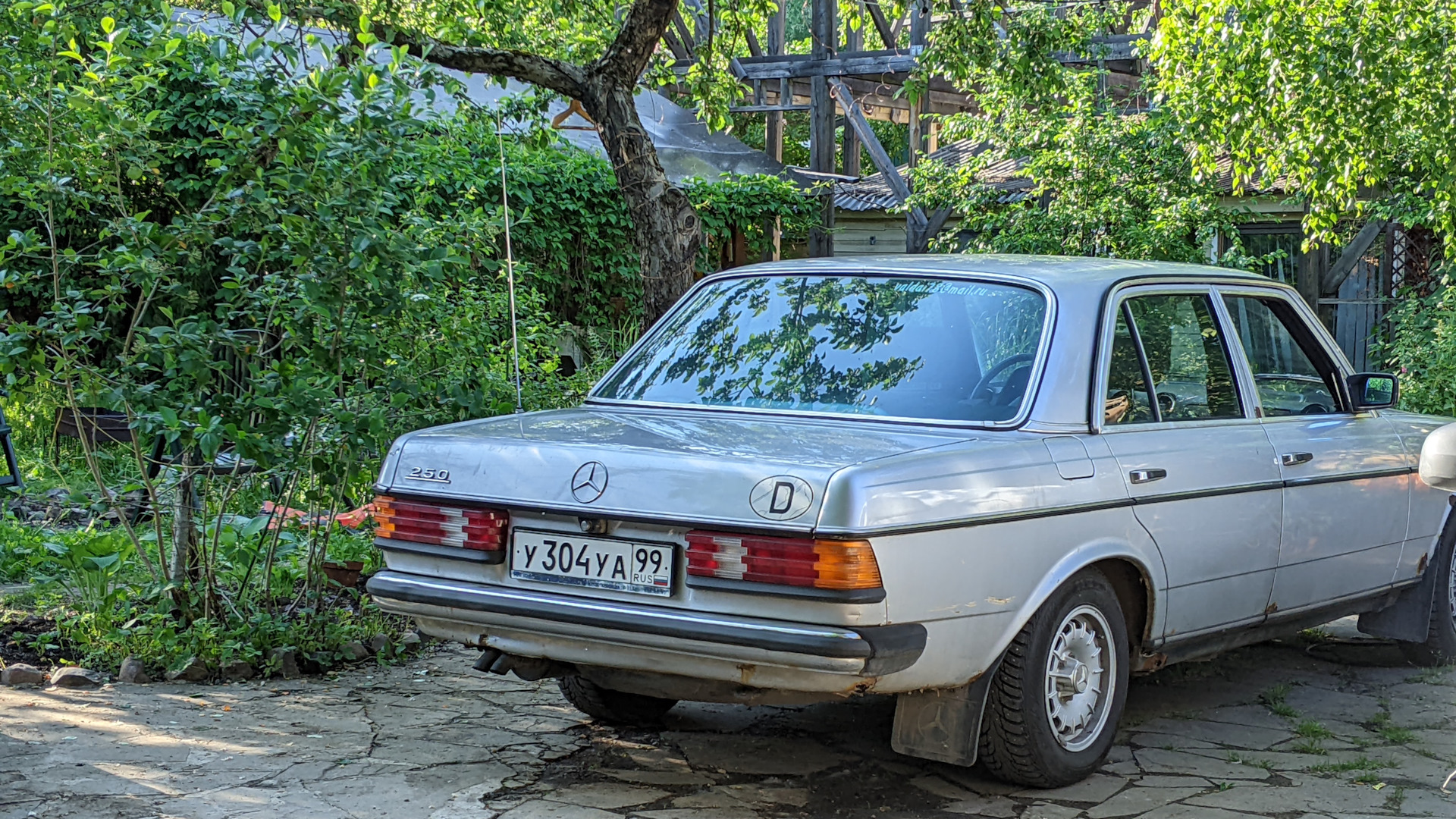 Mercedes-Benz W123 2.5 бензиновый 1981 | Серебряная Стрела на DRIVE2