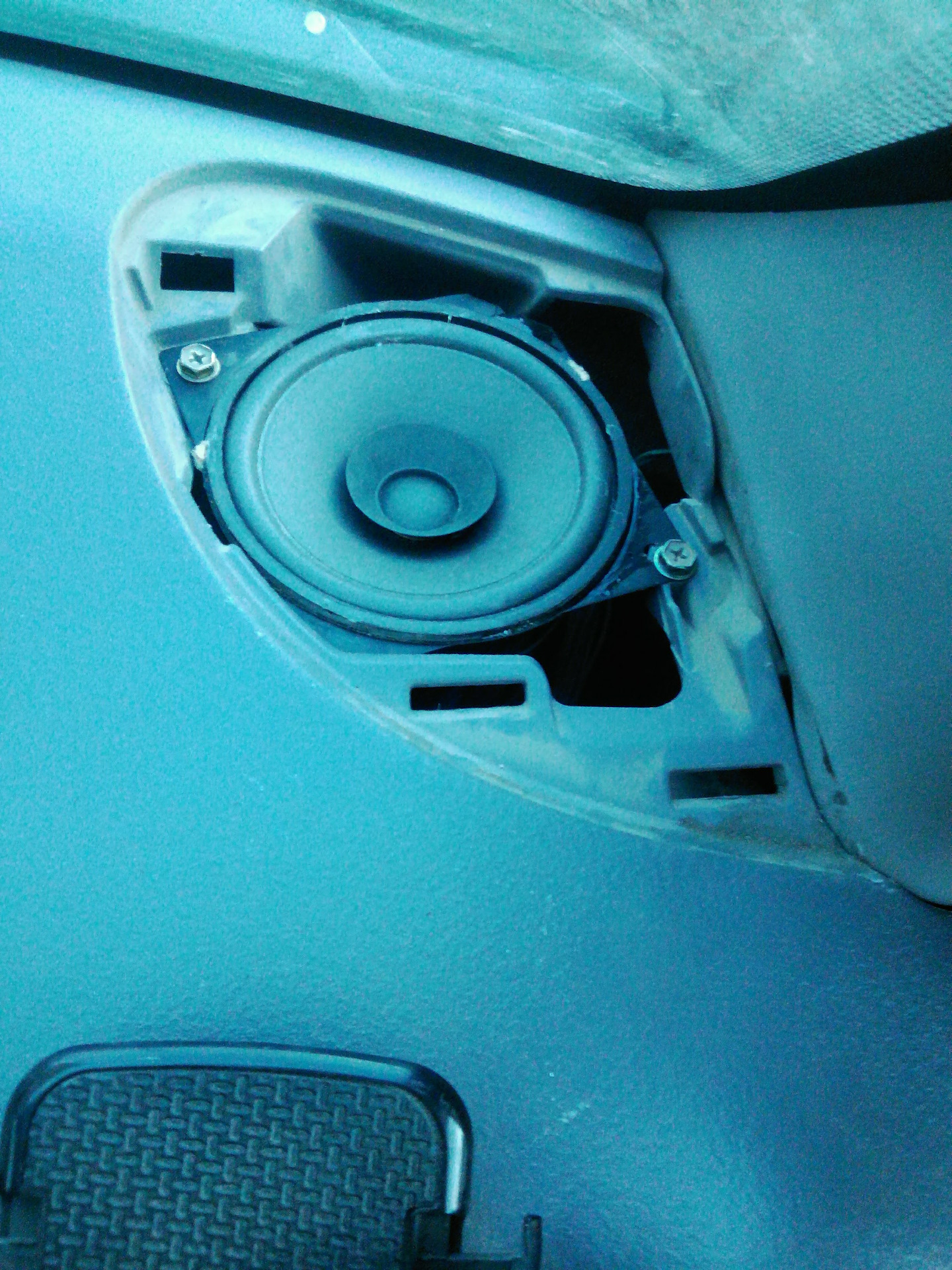 передние штатные колонки toyota camry 40. динамики toyota passo 3. снять динамик тойота. штатные динамики тойота камри 40. штатные динамики в тойота королла е120.