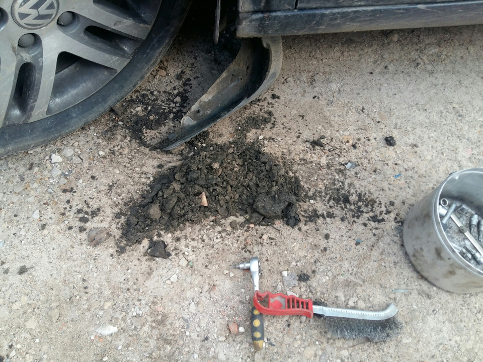 #1 Передние локеры — Volkswagen Golf Mk6, 1,6 л., 2012 года ...