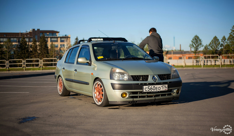 Рено символ тюнинг Фотосессия машины от Venegretto - Renault Symbol, 1,4 л, 2003 года фотография DR