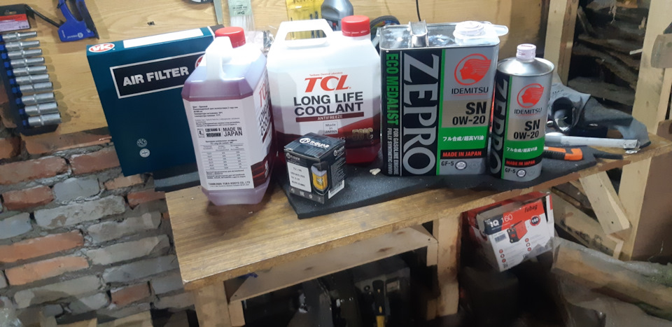 Замена антифриза — Toyota Prius (30), 1,8 л, 2010 года | плановое ТО ...