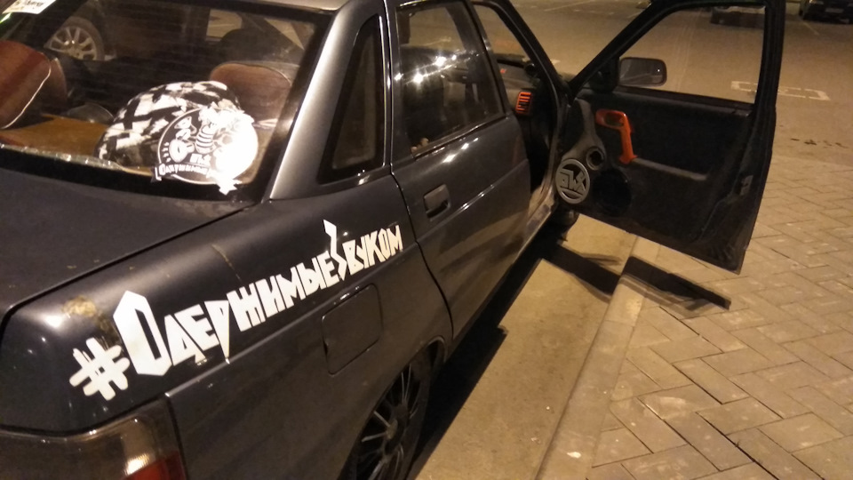 Как же без команды #Одержимыезвуком — Lada 21102, 1,5 л., 2001 года ...