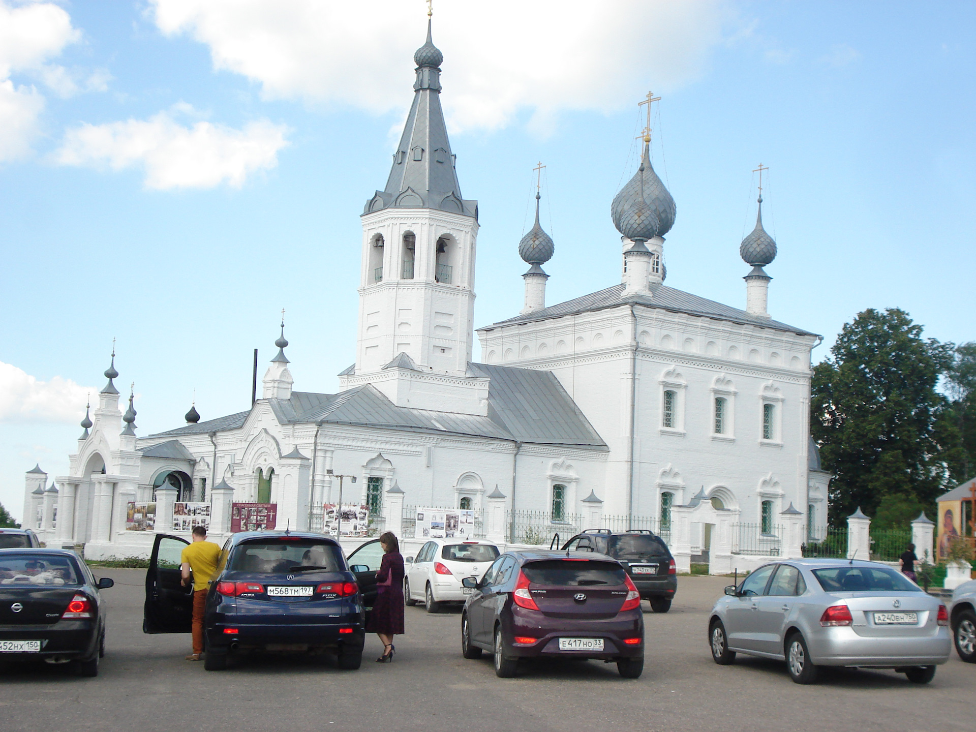 Село годеново ярославская. Годеново Переславль Залесский. Годеново монастырь. Монастырь в Годеново Ярославской области. Храм в Ярославской области Годеново.