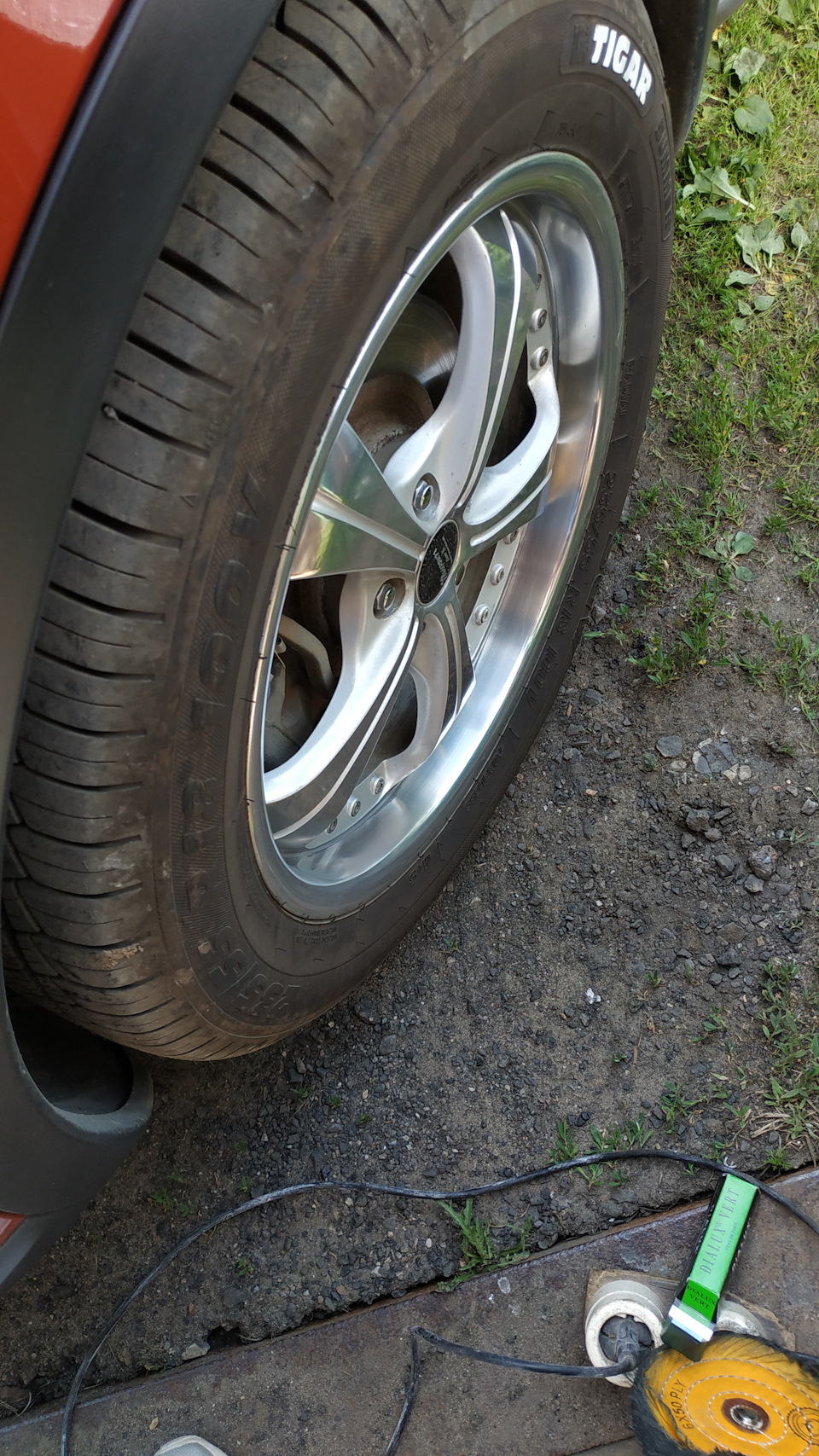 53 Полировка полки диска — Nissan Qashqai+2, 2 л, 2008 года | колёсные ...