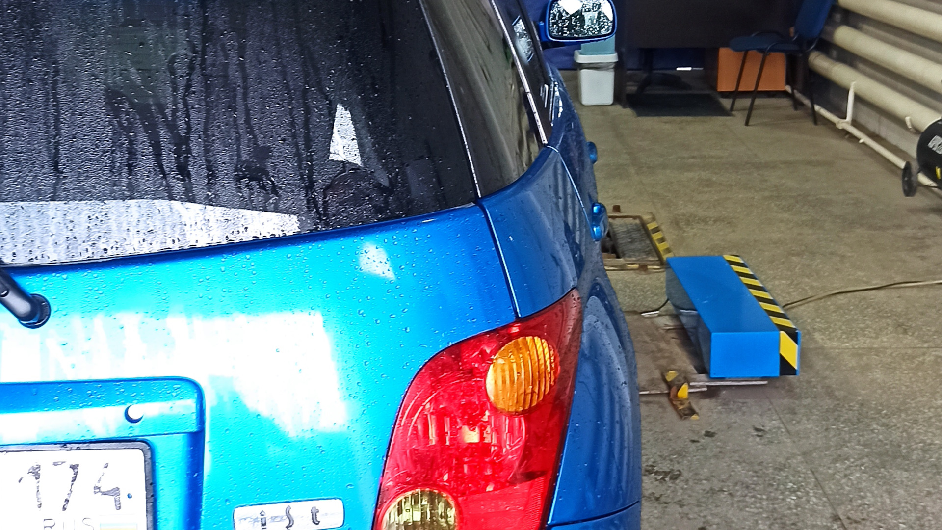 toyota-ist-1g-1-3-2003-drive2