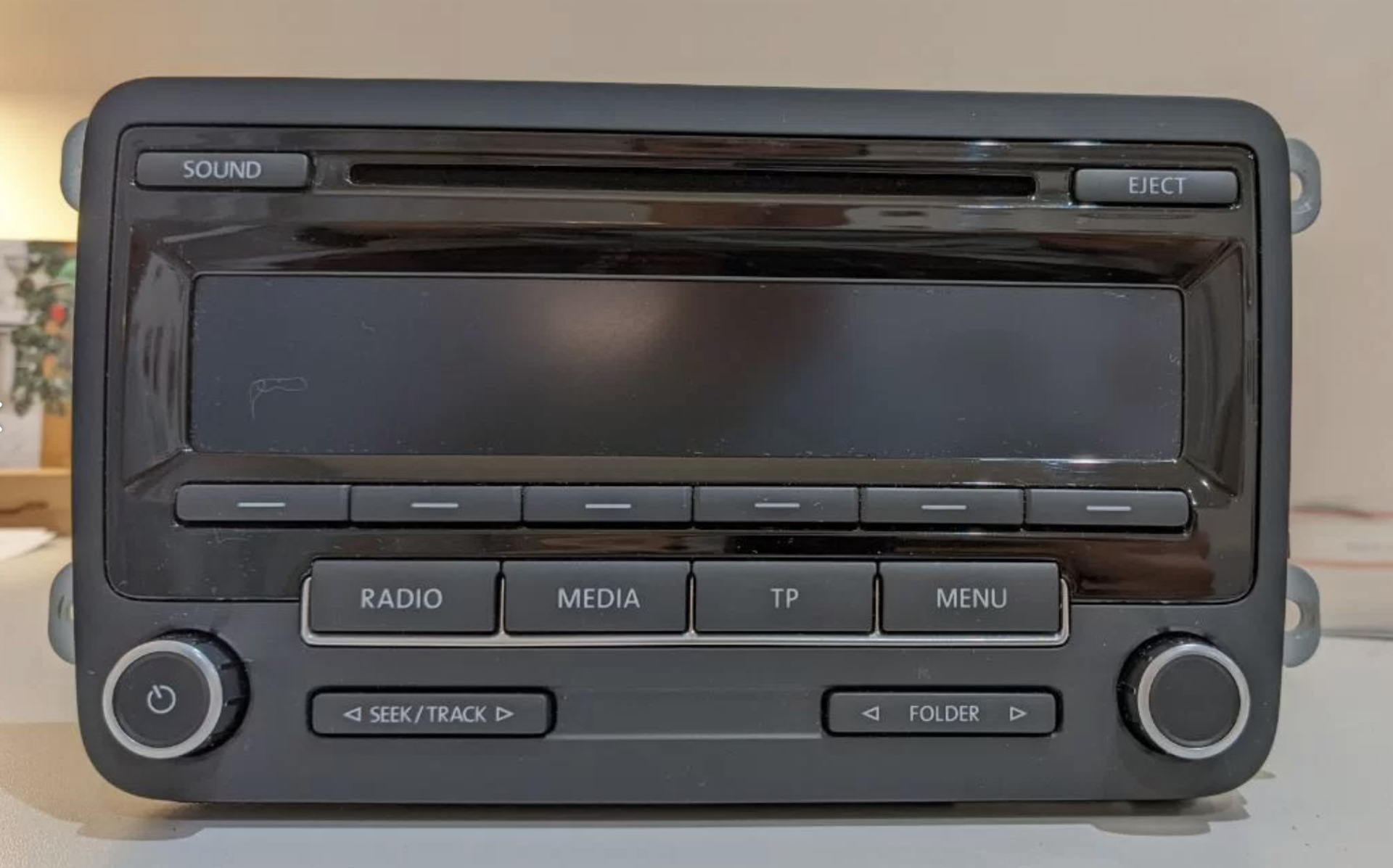 Магнитола RCD 880 PRO — Volkswagen Tiguan (1G), 2 л, 2014 года ...
