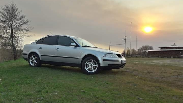 Поводки дворников — Volkswagen Passat B5, 2 л., 2002 года | расходники ...