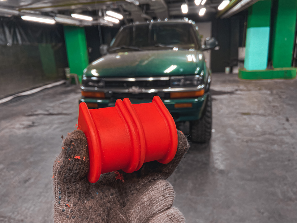 Задние амортизаторы — Chevrolet Blazer (S-15), 4,3 л, 1997 года | визит ...