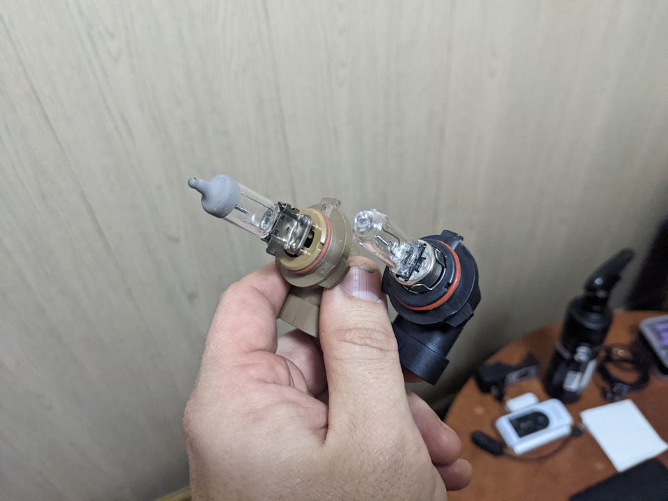 Лампа противотуманная ford escape 2008. H3спротивотуманные лампы тойота. Лампы h8 kia ceed. Bulb, fog light (h11) (12v 55w. Какие лампы ставить в птф.