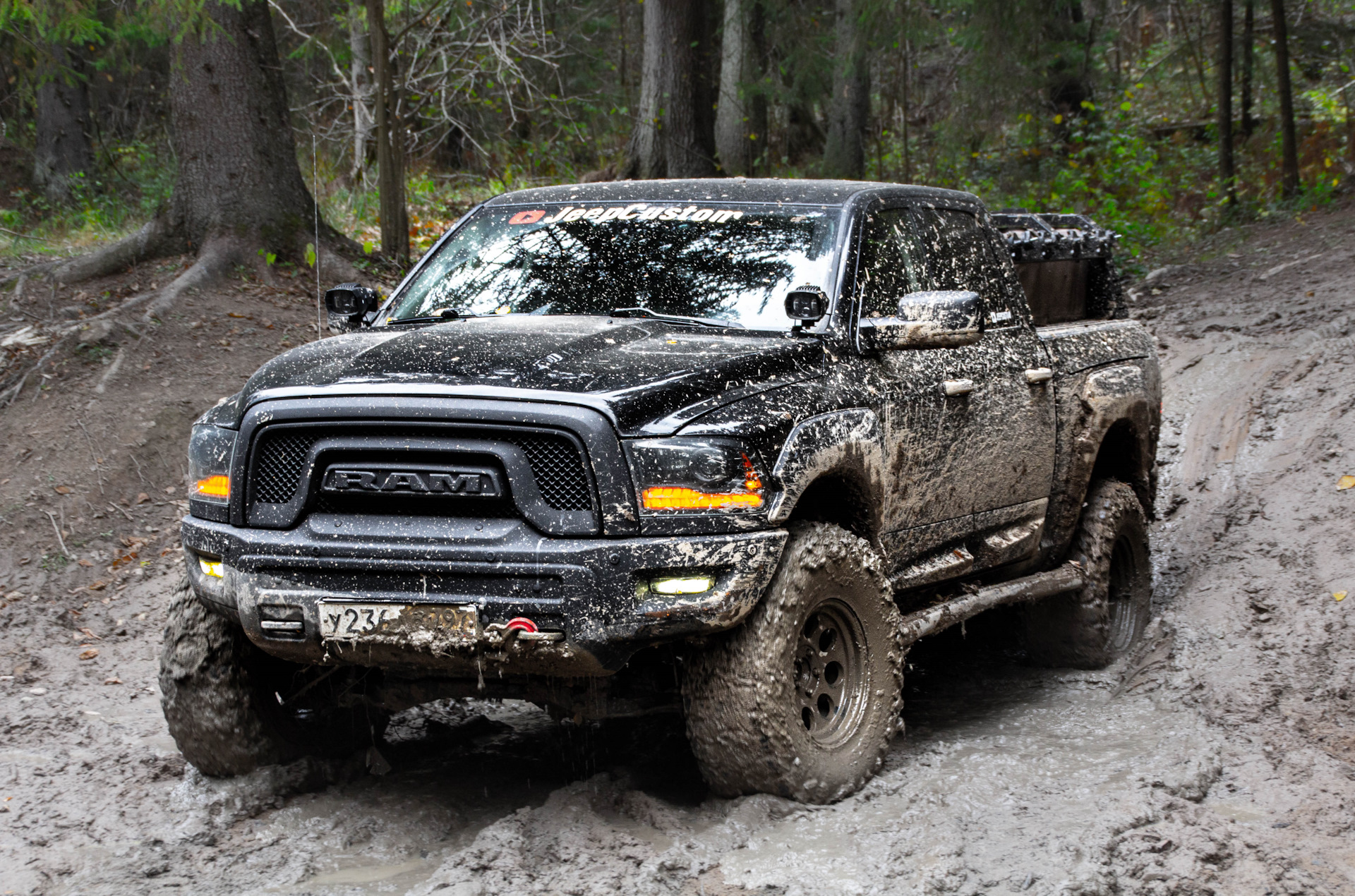 Бездорожье додж. СТС Додж рам. Додж рам 2022 года. Dodge Ram Ronin. Dodge Ram Town.