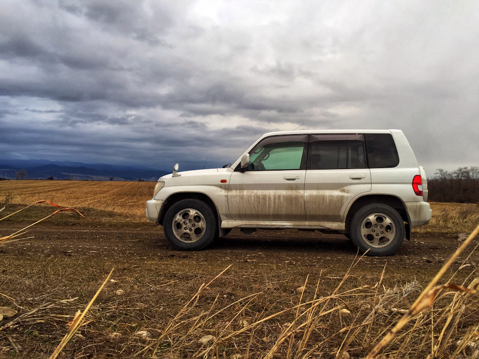 Mitsubishi pajero io аналоги