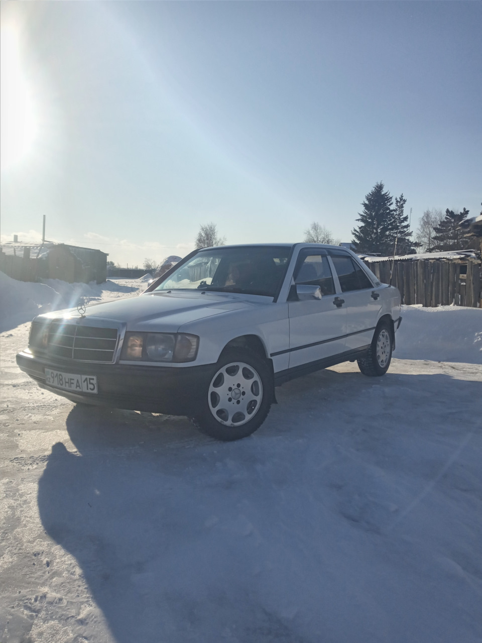 sos ! (Завышенные обороты заливают) — Mercedes-Benz 190 (W201), 2 л, 1990  года | поломка | DRIVE2