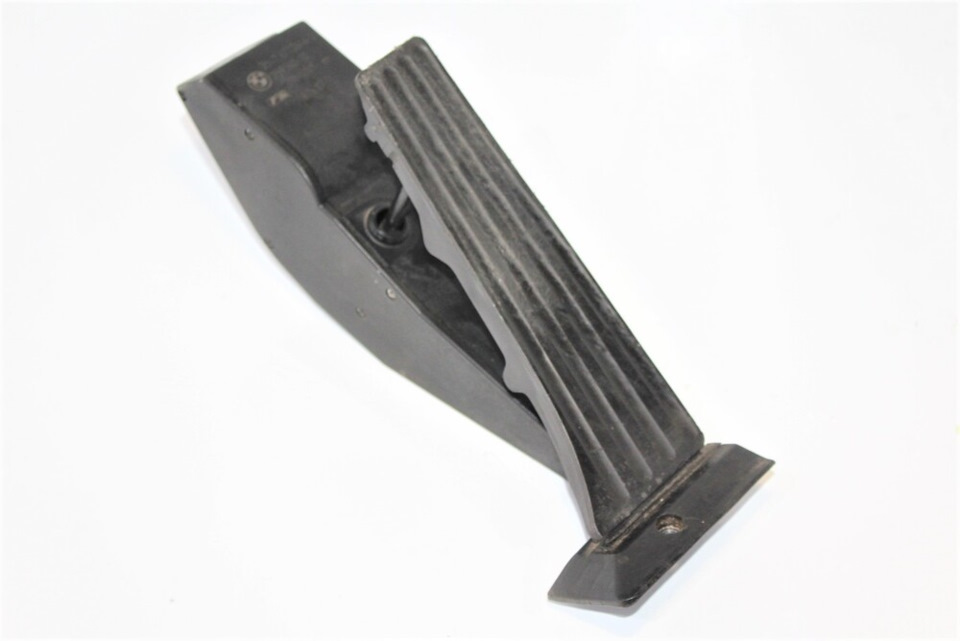 Адаптация педали газа BMW 5, F10 — BMW 5 series (F10), 1,9 л, 2014 года ...