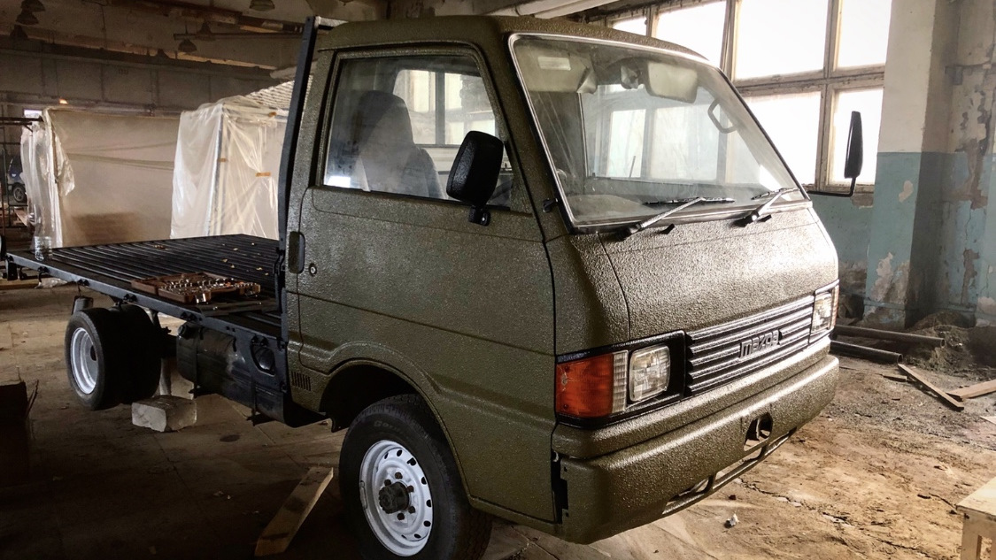 Bongo brawny. Mazda Bongo 3 грузовик. Мазда Бонго 1992 грузовик. Mazda Bongo Brawny 2 х кабинник. Мазда Бонго Брауни самосвал.