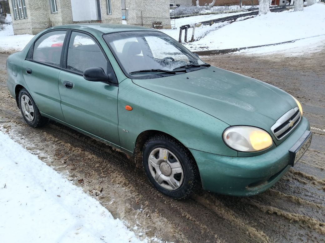 Chevrolet lanos 1