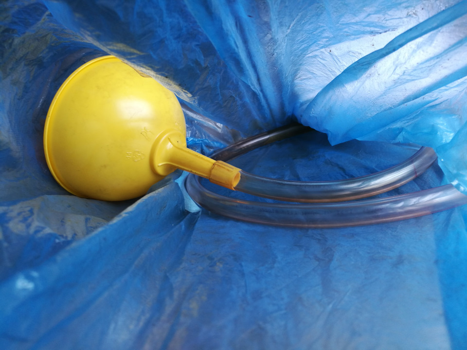 Фото в бортжурнале Nissan Note (1G)