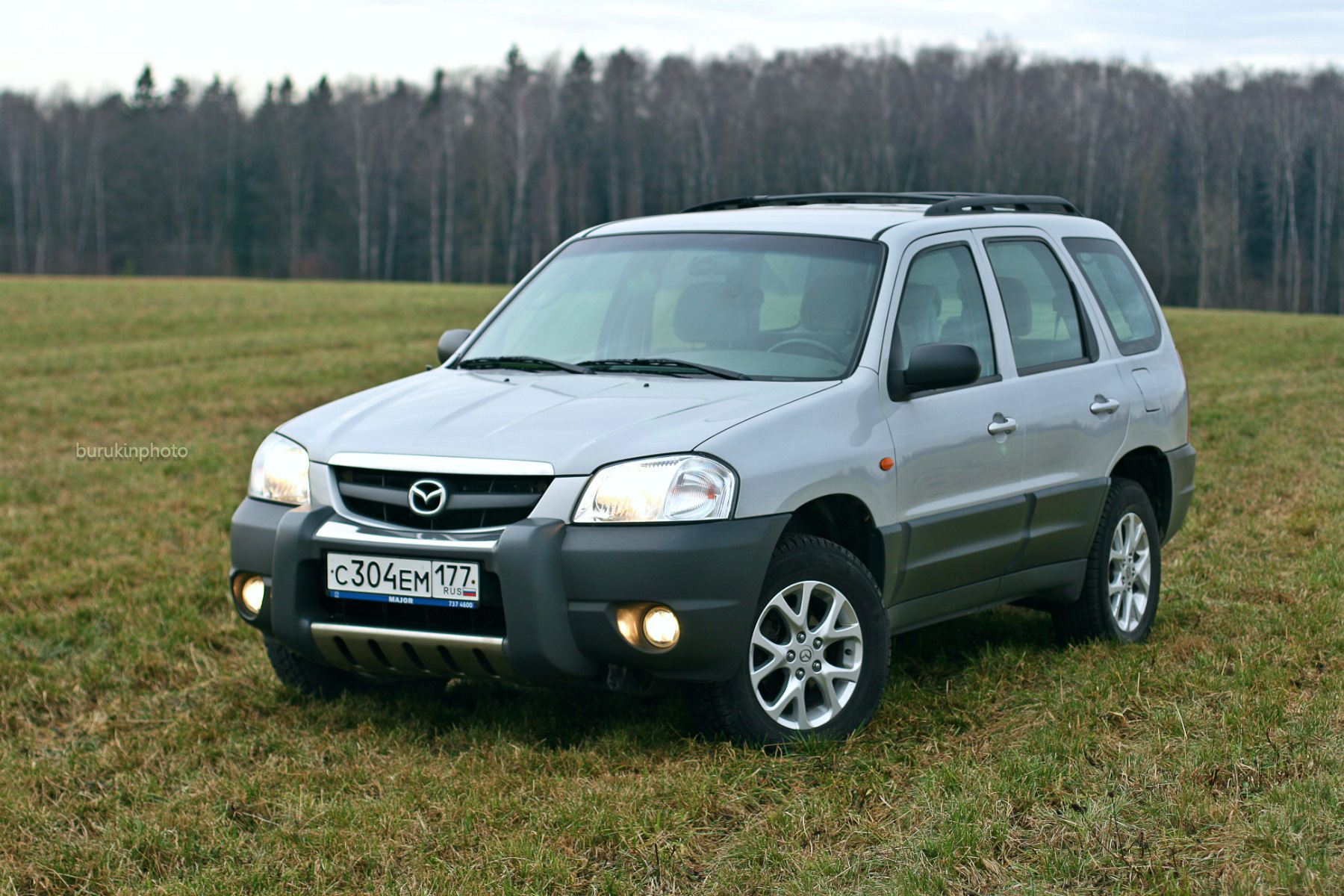 Фото mazda tribute