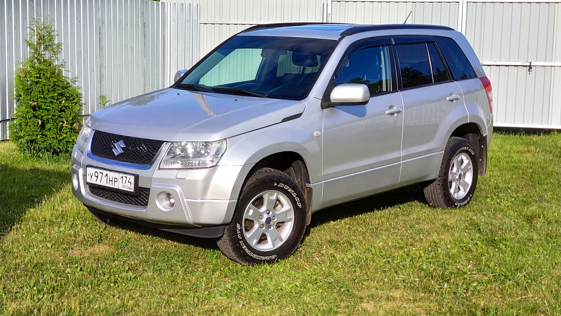 Suzuki Grand Vitara (2G) 2.0 бензиновый 2006 | Японская 