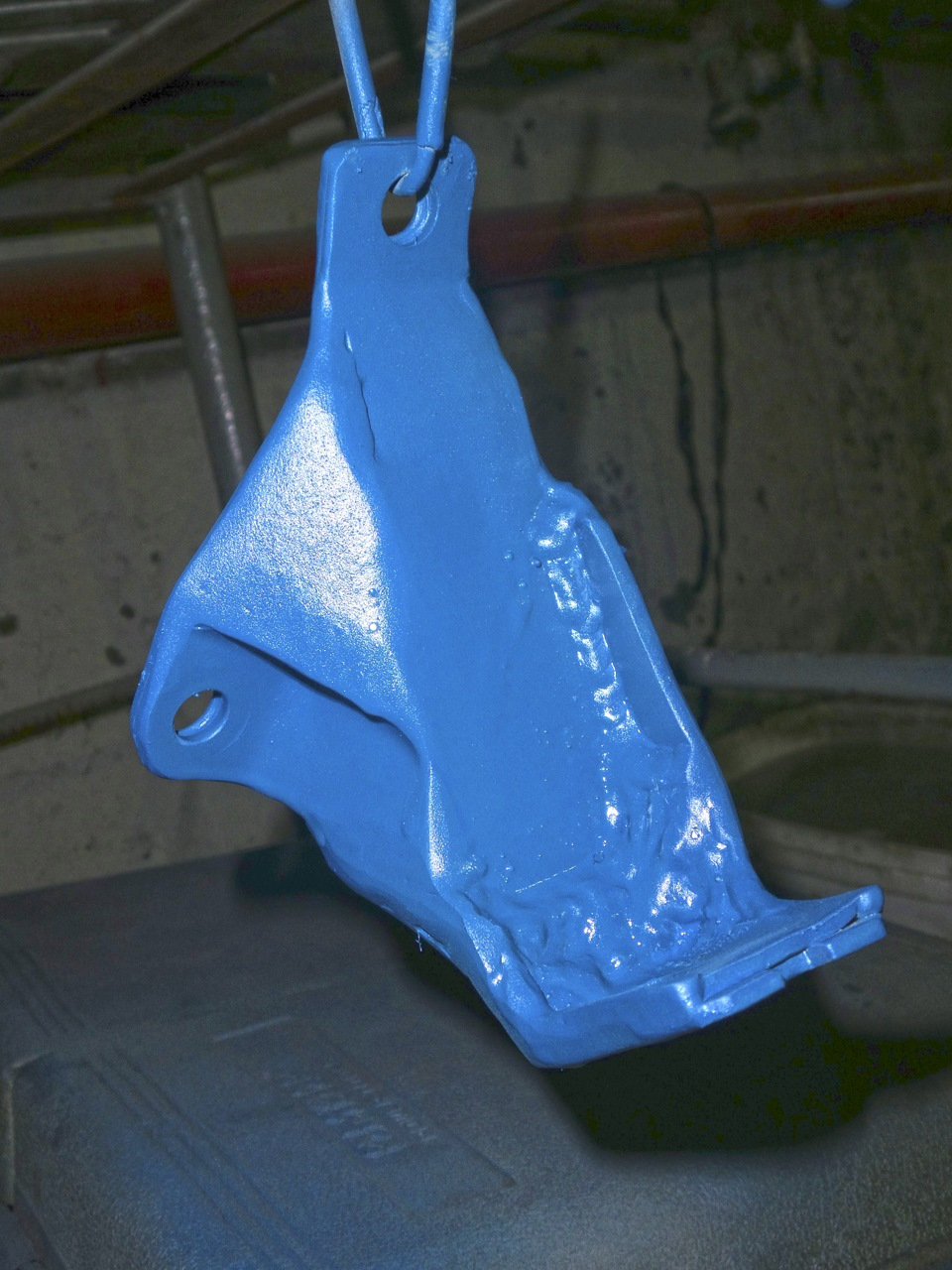 левая — Opel Omega B