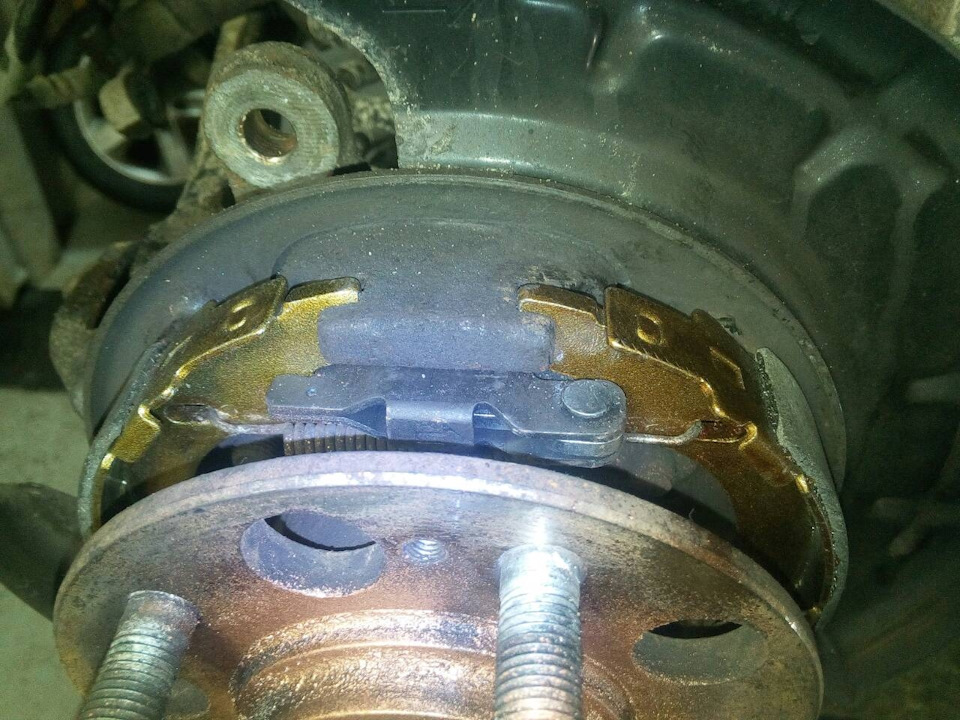 Обслуживание ручника — KIA Ceed SW (1G), 1,6 л., 2010 года | своими ...