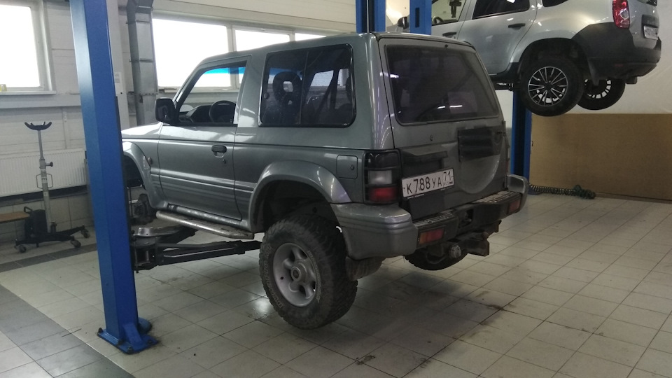 Ханкук МТ — Mitsubishi Pajero (2G), 3 л, 1995 года | шины | DRIVE2