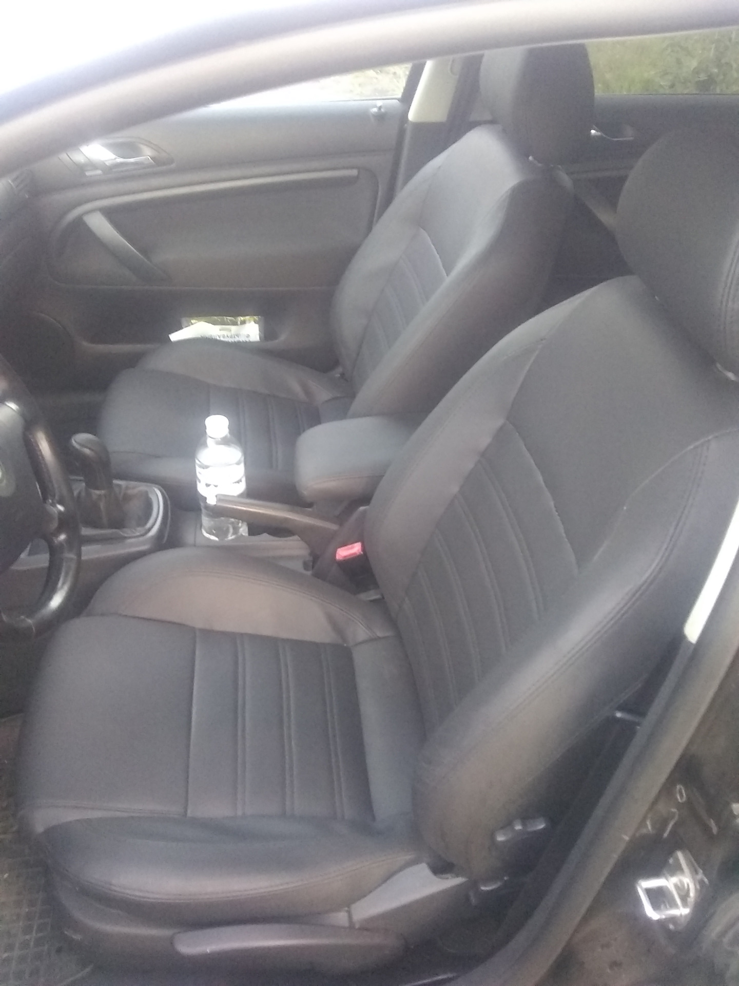 Установка чехлов — Skoda Superb Mk1, 1,9 л, 2008 года | аксессуары | DRIVE2