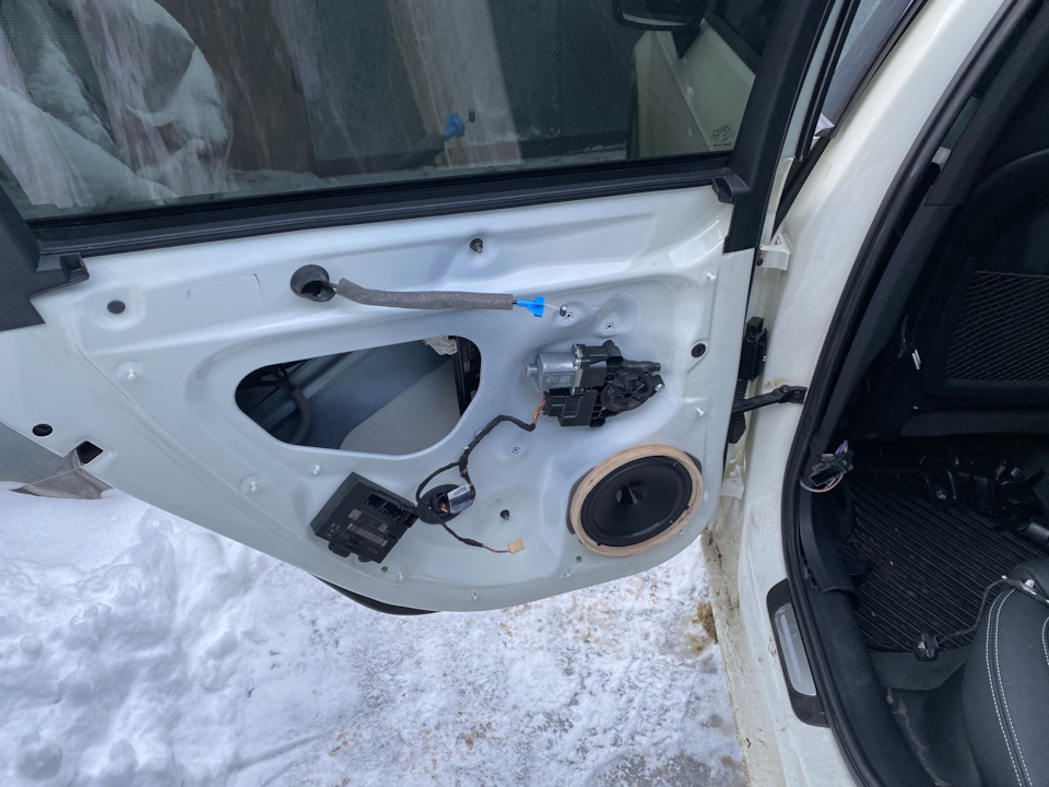 Блоки дверей и все вытекающие) — Audi A3 (8V), 1,4 л, 2013 года ...