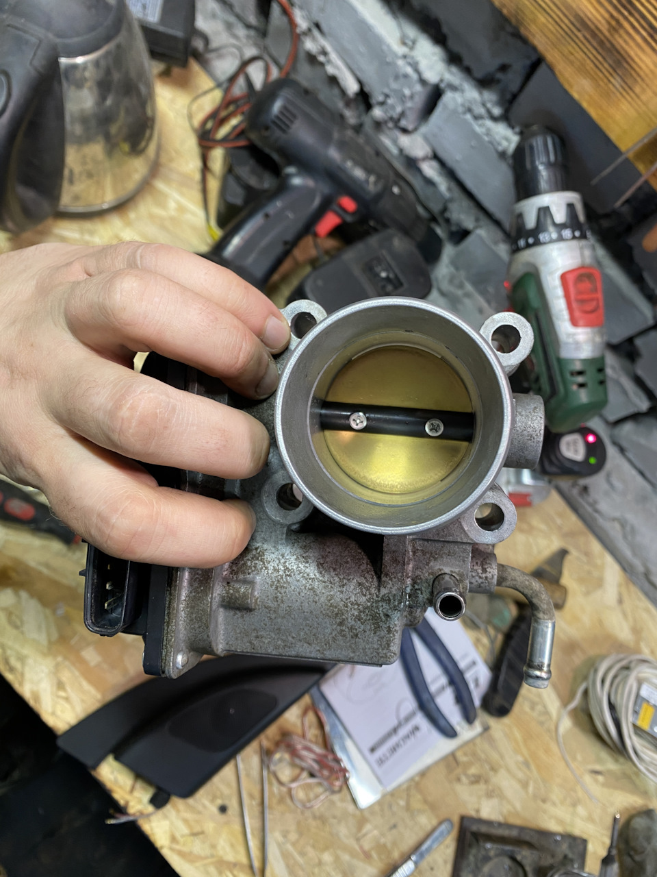 Чистка дроссельной заслонки, зачем? Да просто так, для собственного ...