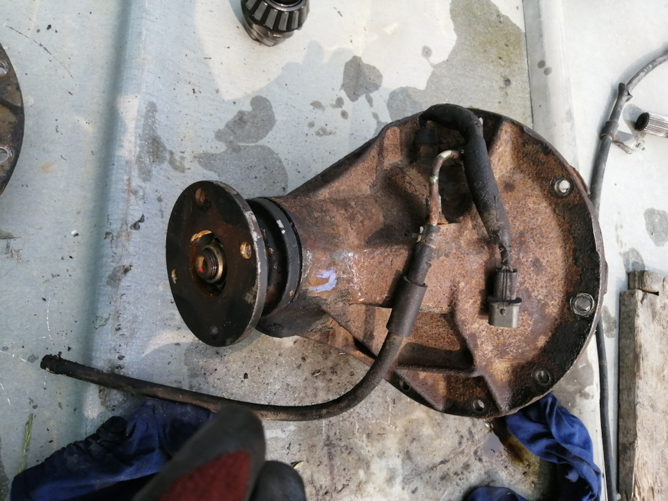 Установка пневмо блокировки от П2 в делику. Часть 2. — Mitsubishi ...