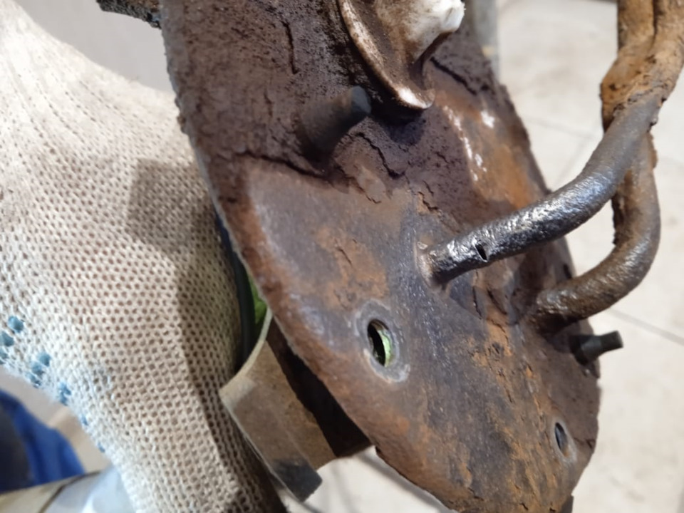 Пришли морозы, машина перестала заводиться на бензине или вторая часть ...