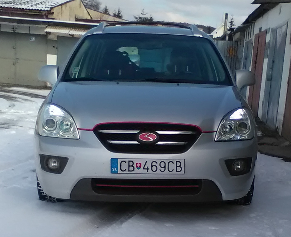 Ходовые огни (диодные) в поворотники — KIA Carens III, 2 л, 2006 года ...