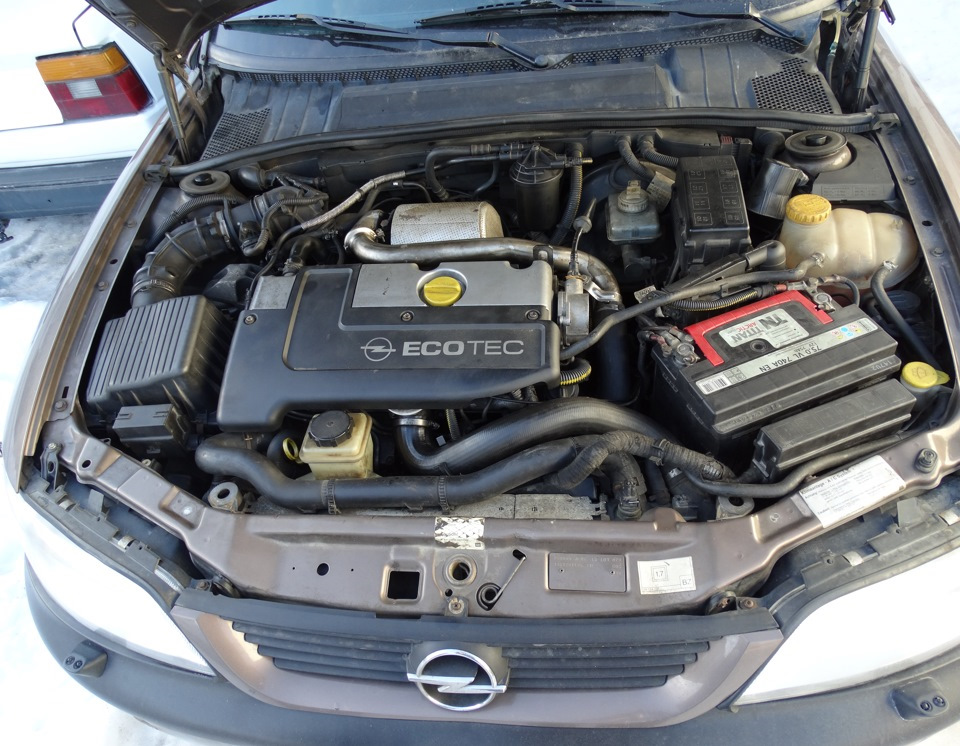 Двигатель опель вектра б 2.0. Opel Vectra b дизель 2.0. Двигатель Опель Вектра а 2.0. Опель Вектра б 2.2 дизель.