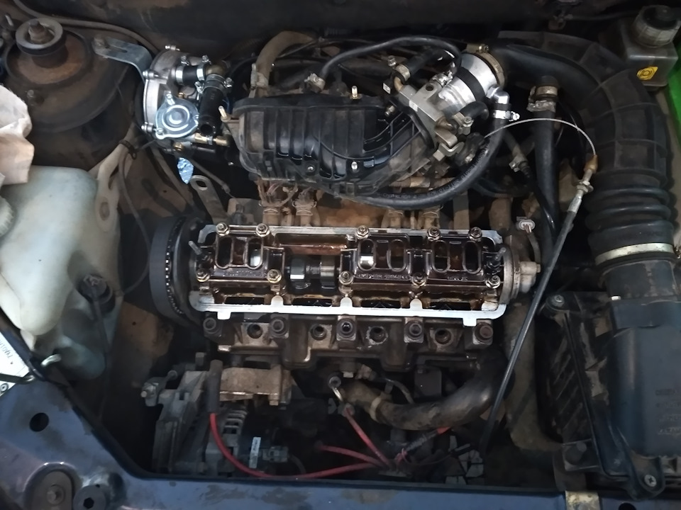 Регулировка клапанов — Lada Калина седан, 1,6 л, 2006 года | визит на ...