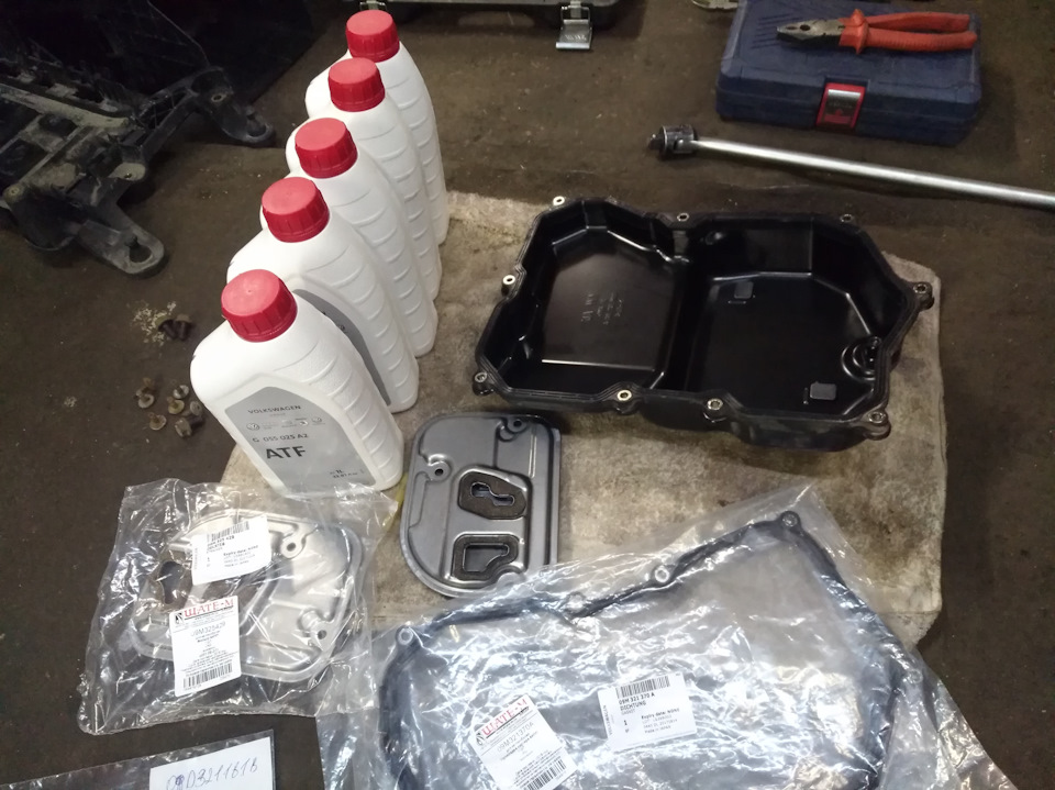 Замена масла в АКПП 09G — Volkswagen Tiguan (1G), 2 л, 2009 года ...
