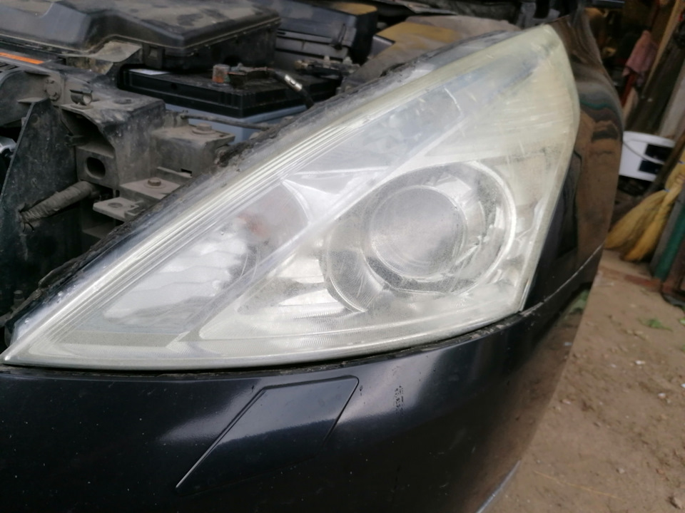 Замена лампочек в противотуманках — Nissan Teana (J32), 3,5 л., 2008 ...