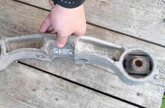 Подвес редуктора — Subaru Legacy (BL/BP)