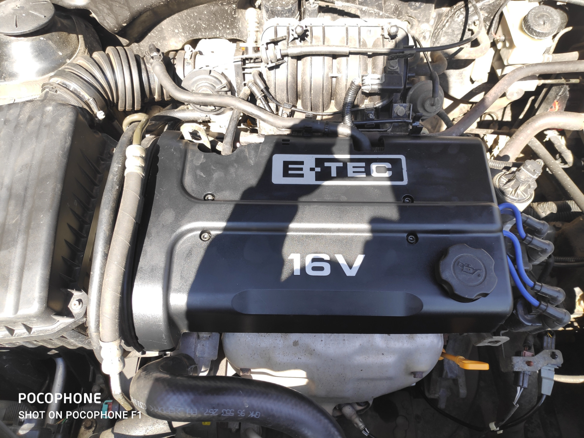 Летняя крышка двигателя. — Chevrolet Lacetti 5D, 1,6 л, 2007 года ...