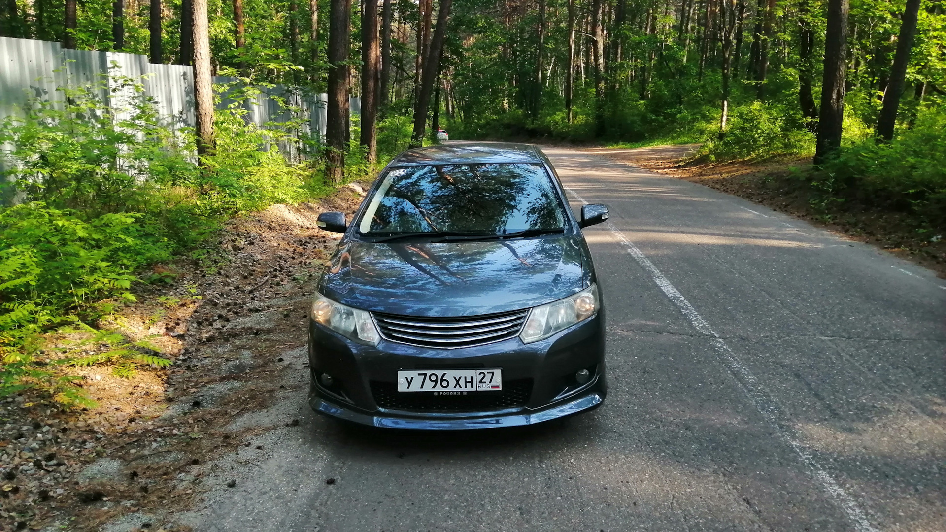 Тойота клуб. Toyota Allion мокрый асфальт. Тойота Аллион 2010 года мокрый асфальт. Тойота Аллион мокрый асфальт. Аллион мокрый асфальт.