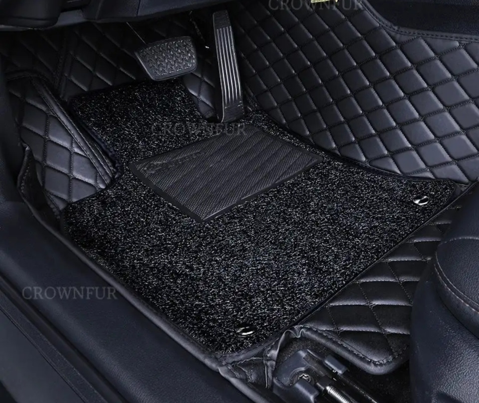 Водительский коврик — Audi Q7 (1G), 3,6 л, 2008 года | аксессуары | DRIVE2