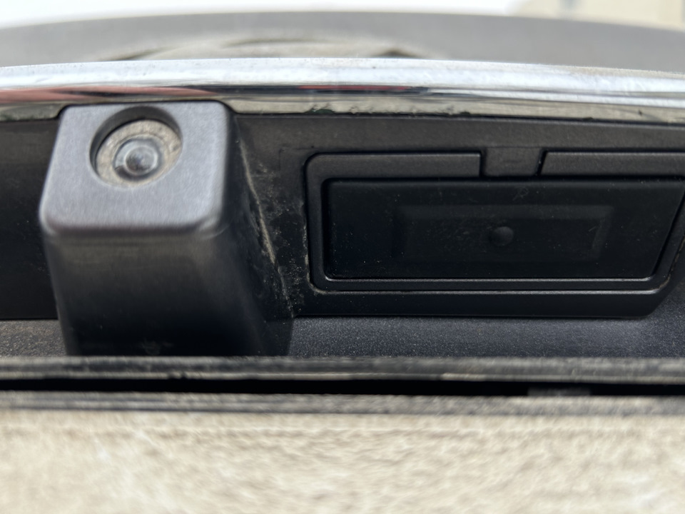 Кнопка багажника солярис 1 седан. — Hyundai Solaris (1G), 1,6 л, 2012 ...